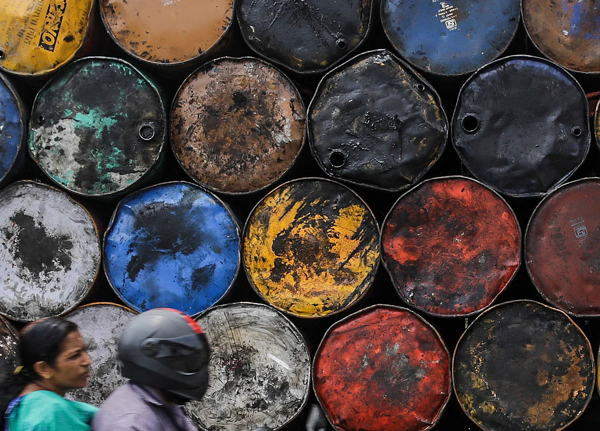 India Targets Saudi Investment in Building Strategic Oil Reserve