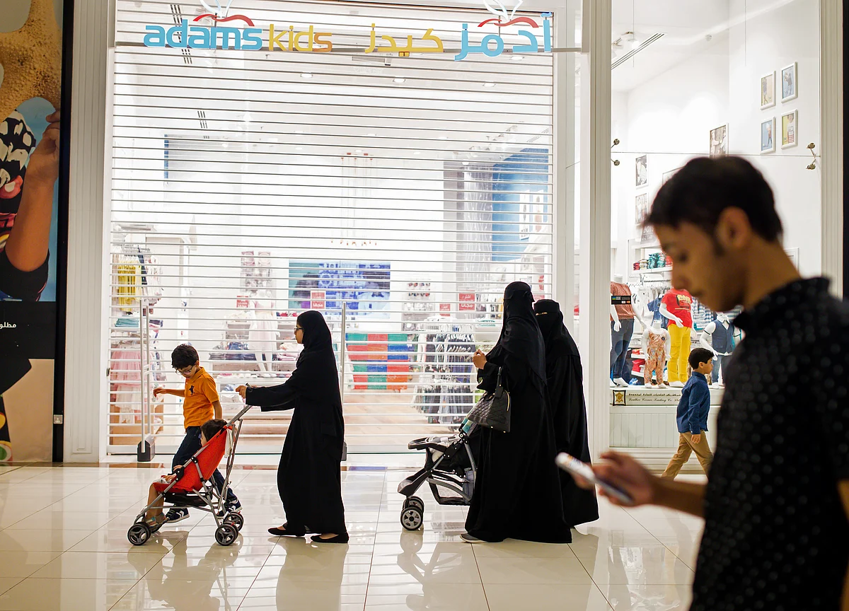 Saudis Are Said to Free 3 Women Activists as Others Remain Held