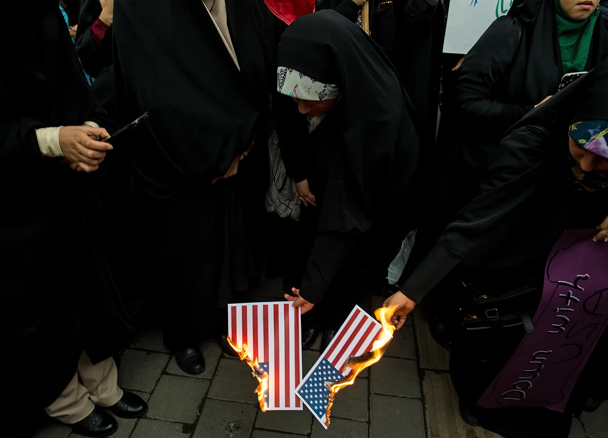 U.S. Imposes Sanctions on Companies Aiding Iranian Airlines
