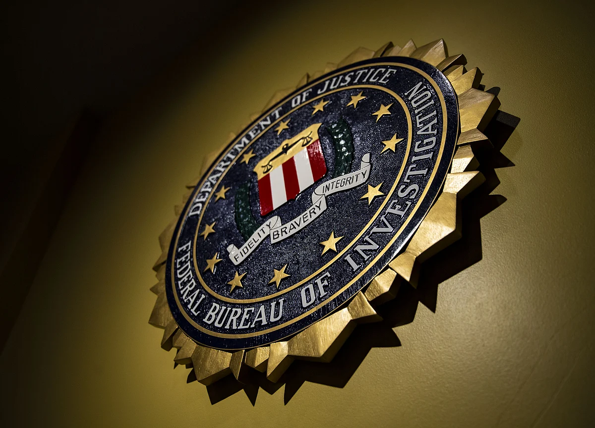 FBI Lacks White House Approval to Talk to Kavanaugh and Ford, Sources Say
