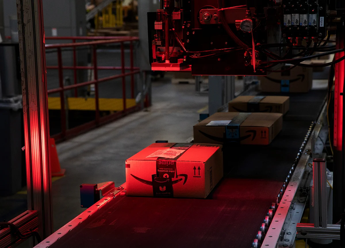 EU’s Divisive Plan to Tax Facebook, Amazon Returns to Spotlight