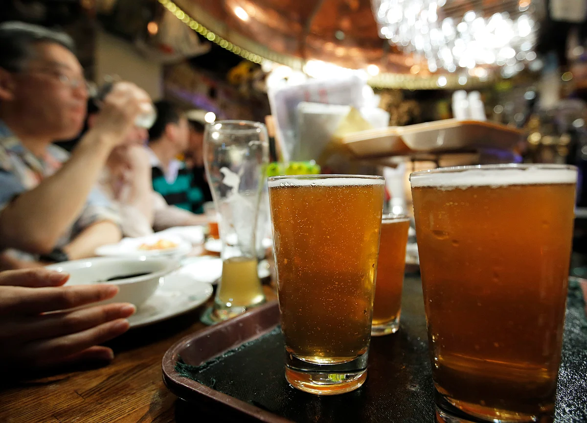 Pizza, Beer Emerge Winners in India as World Cup Follows Cricket