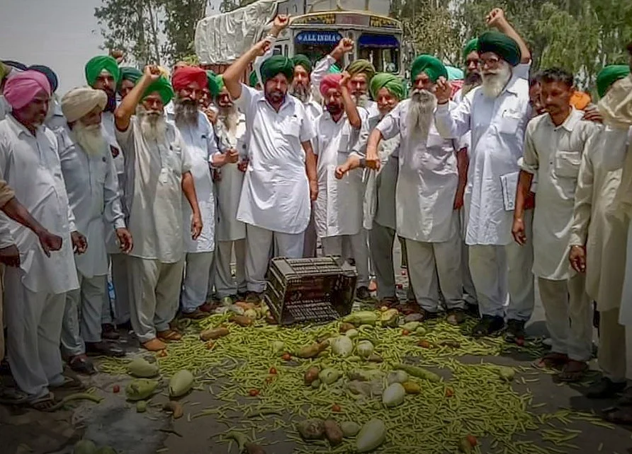 No Headway In Talks Between Farmers And Centre Over Punjab Rail Blockade