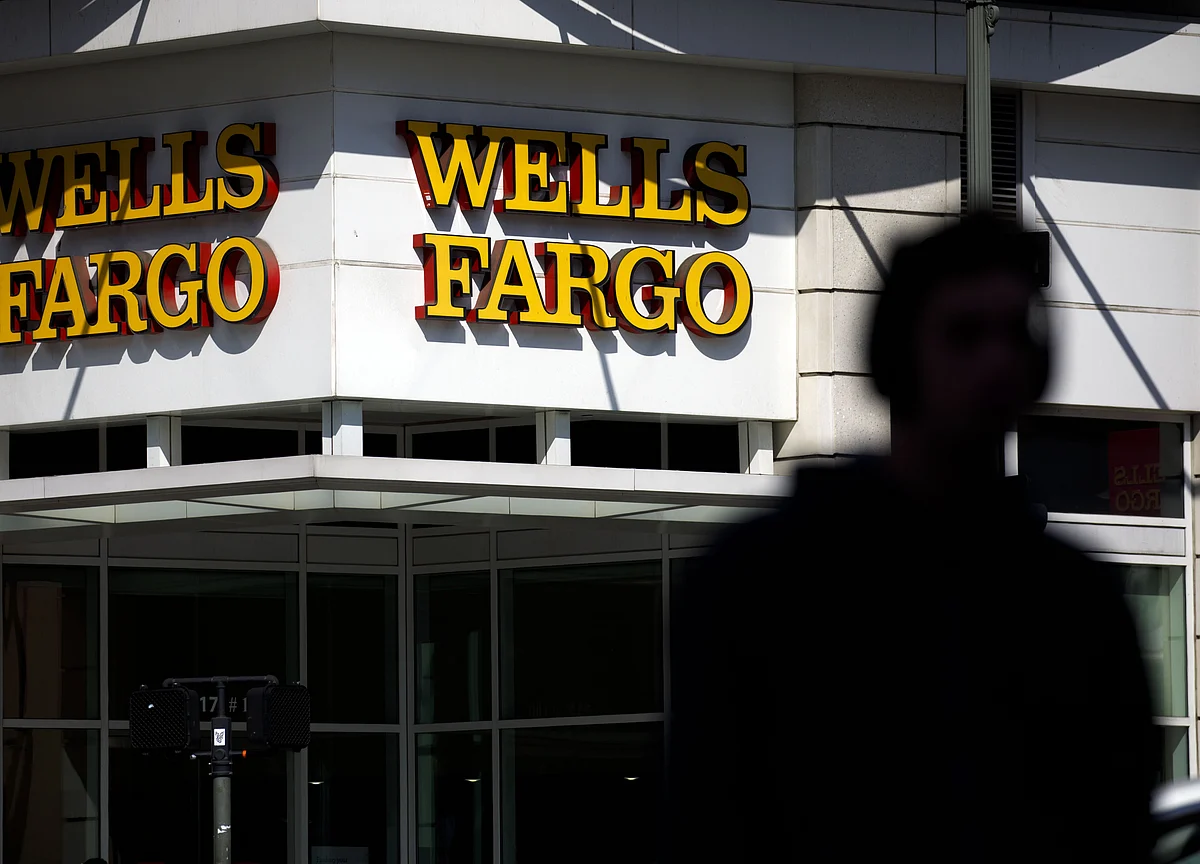 Wells Fargo Cuts 1,000 Jobs Across the U.S. on Mortgage Woes