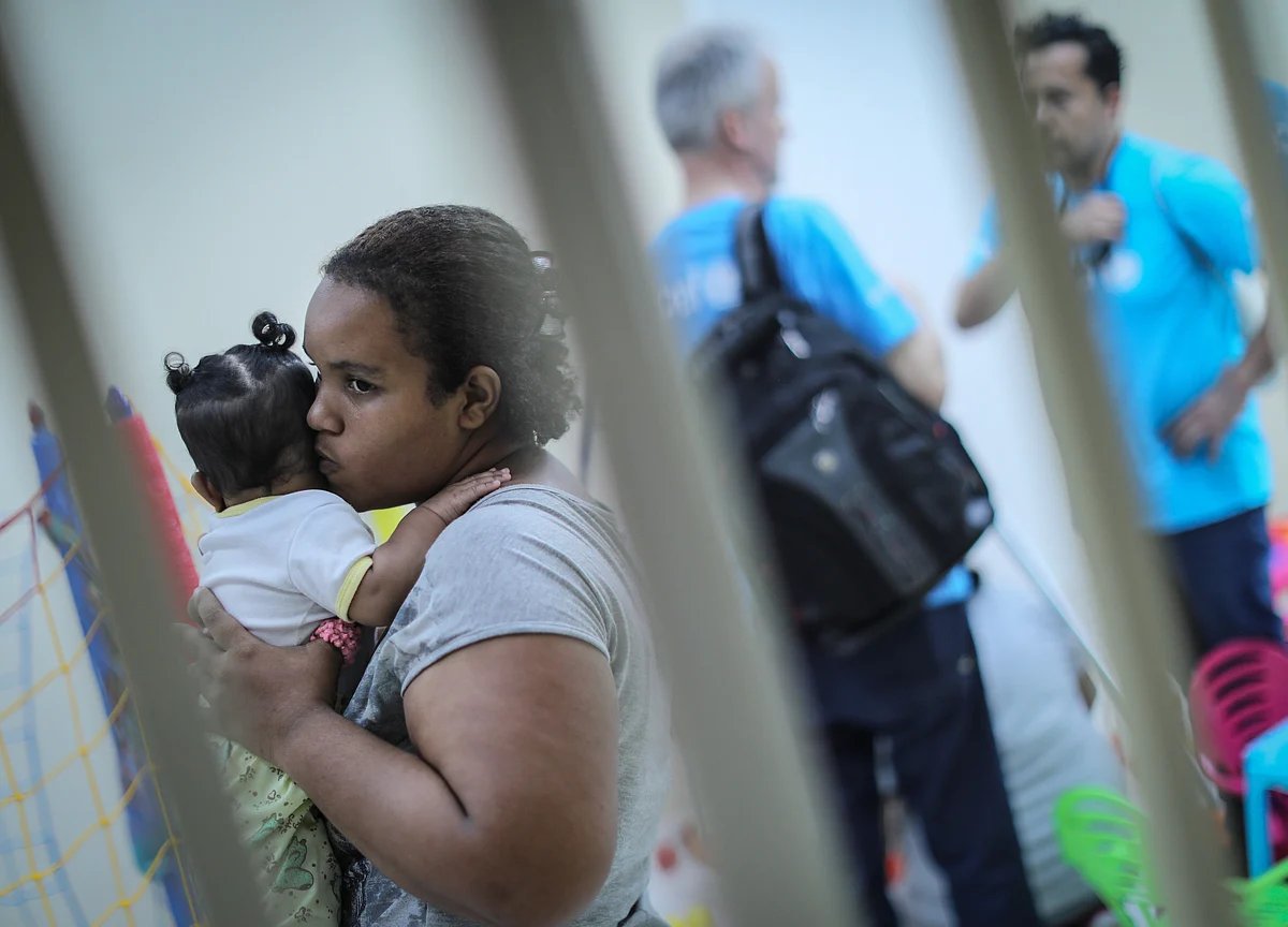 Trump Reverses Course With Order to End Family Separation Policy