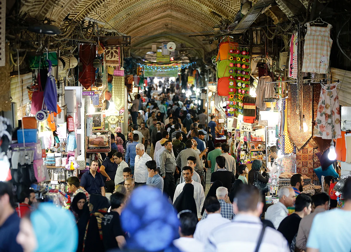 Tehran’s Grand Bazaar Shut Down as Economic Protests Spread