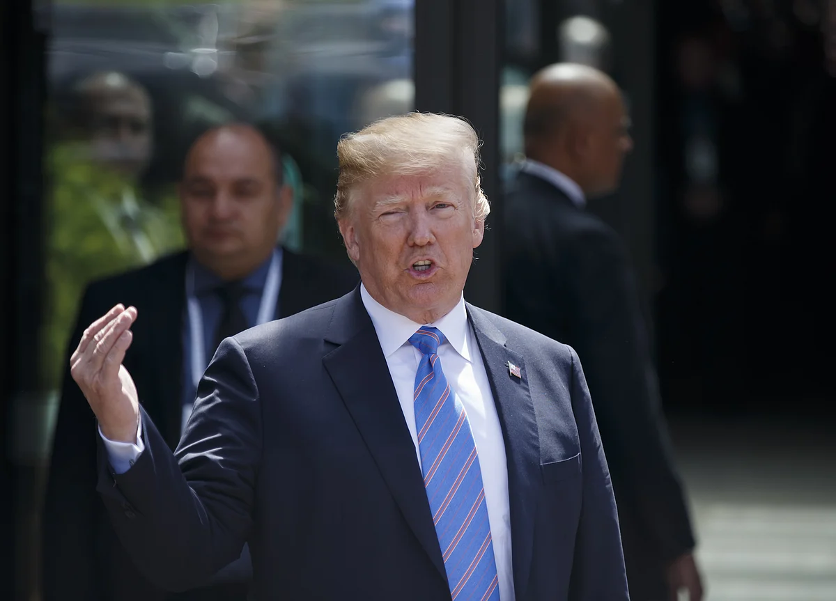 Trump Says Fed Moving Too Fast With Interest-Rate Increases