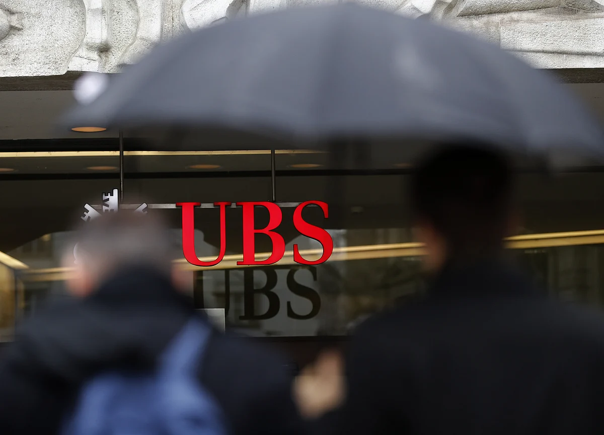 UBS Is Cutting 40 Banking Jobs in Asia