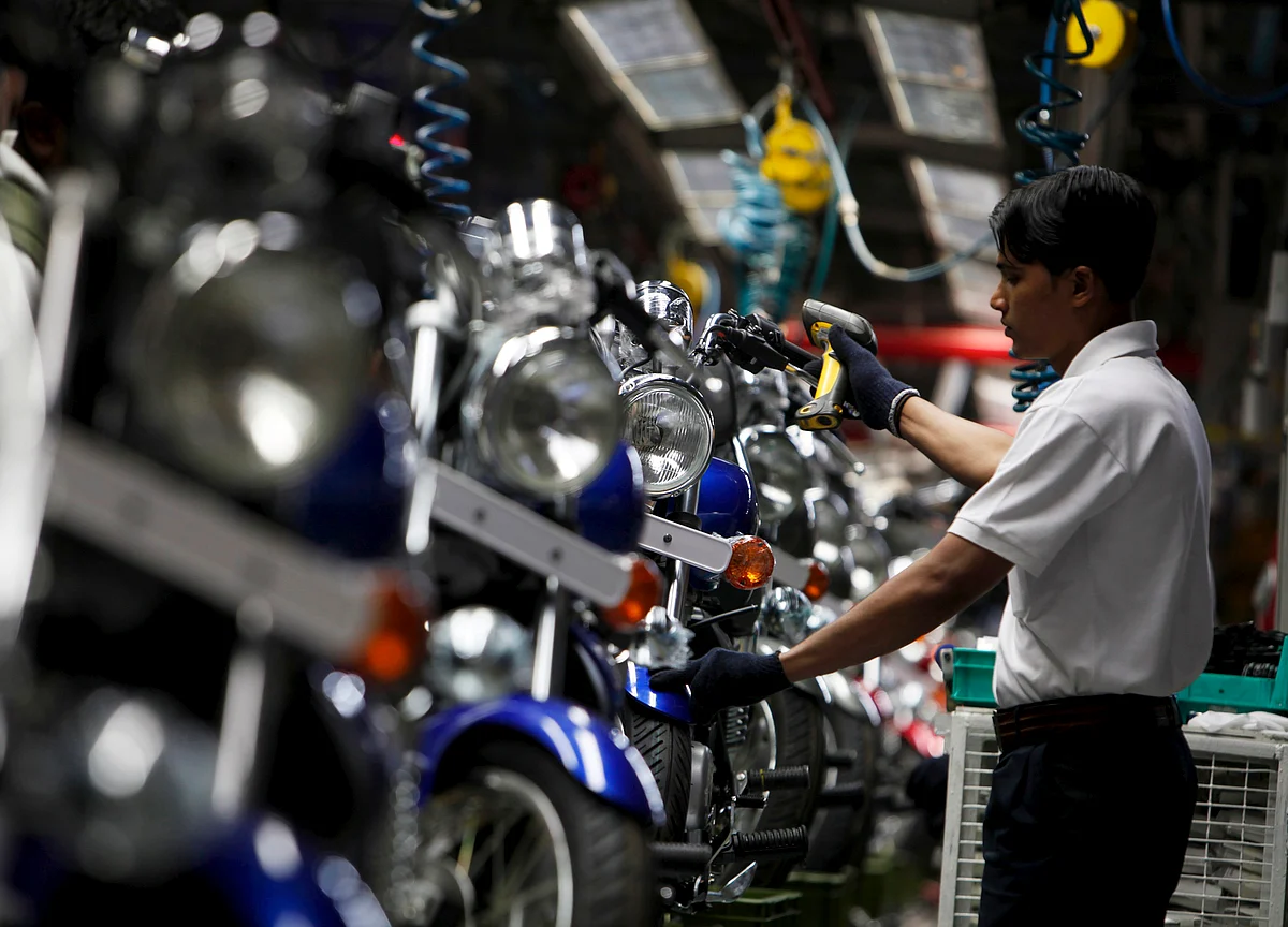 Bajaj Defies Auto Rout