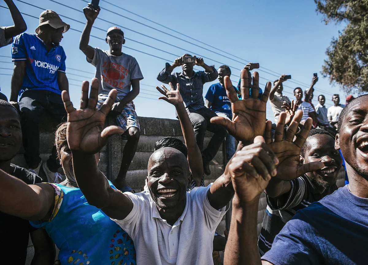 Opposition's Tallies Show it Leading in Zimbabwe Vote