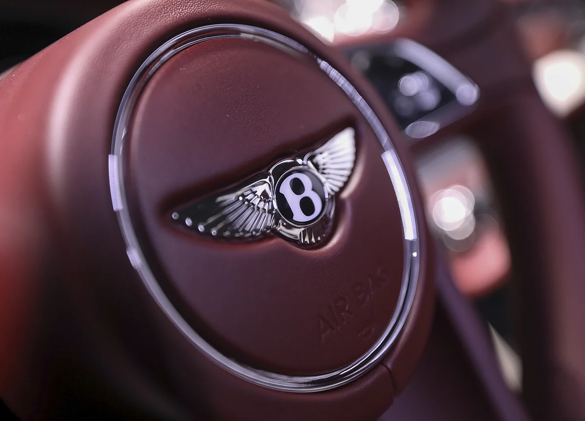 Bentley's $244,600 Flying Spur Harks Back to an Era of Grandeur