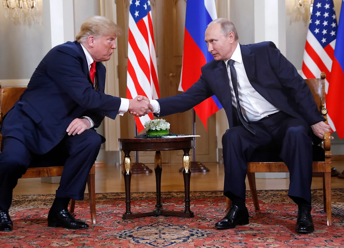 Trump Spoke With Putin About Mueller Report, Sanders Says