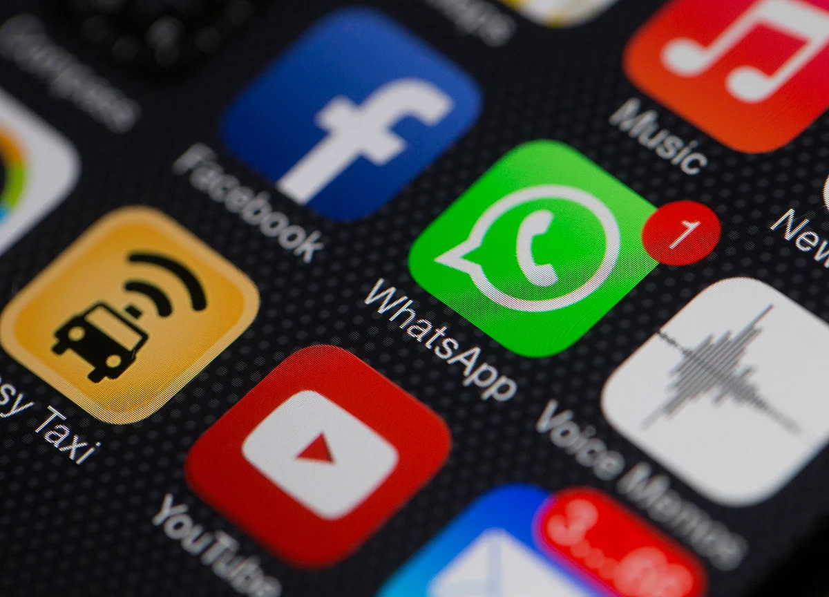 India To Frame Rules To Regulate Social Media In Three Months