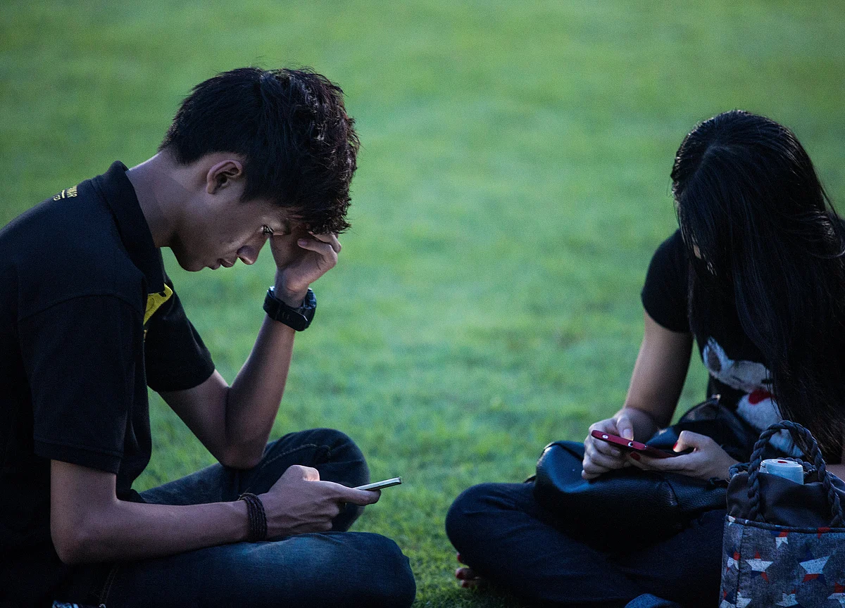 Telecom Index Sees The Worst First Half In A Decade