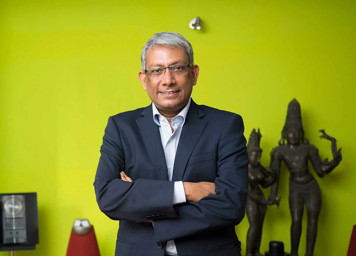 Stay Out: Indian State Bank Chief's Parting Tip to Shareholder