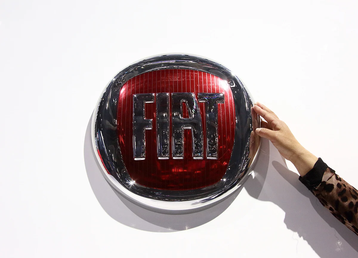 Peugeot and Fiat Prepare Merger Agreement for Next Week