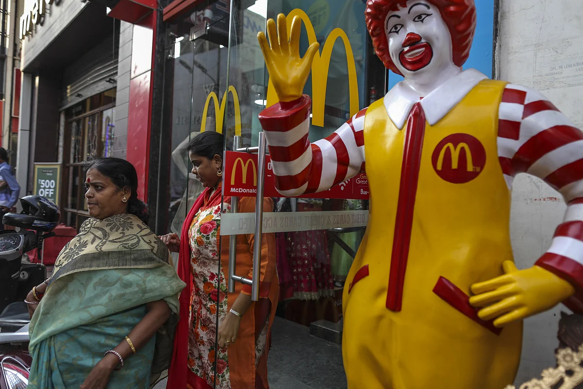 NCLAT Puts McDonald’s, Vikram Bakshi Settlement On Hold