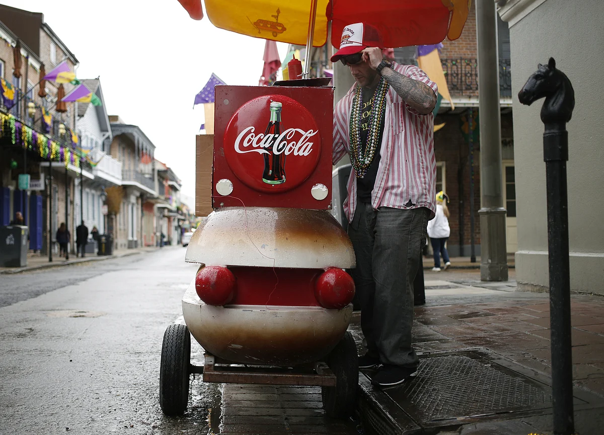 Coca-Cola Buys Stake in Sports Drink Maker Backed by Kobe Bryant