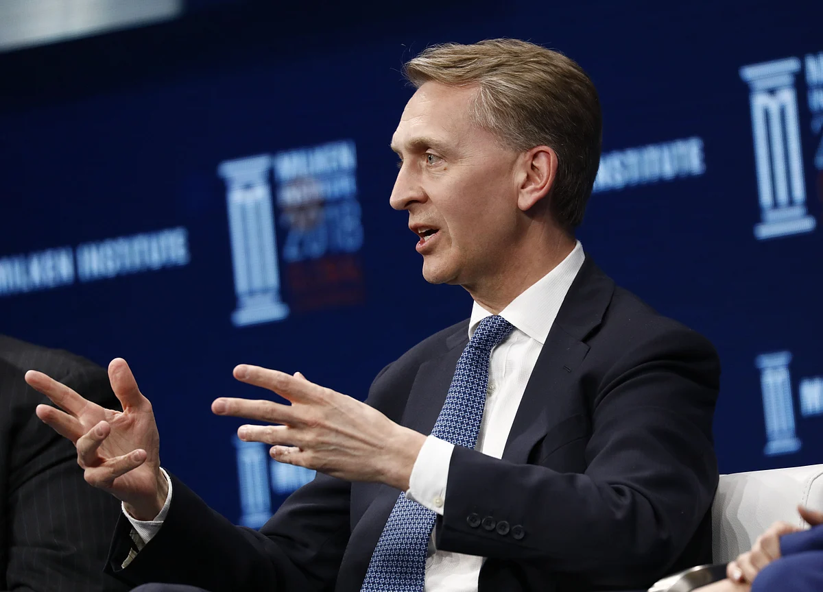 Brookfield Bets $15 Billion That Malls Have a Future
