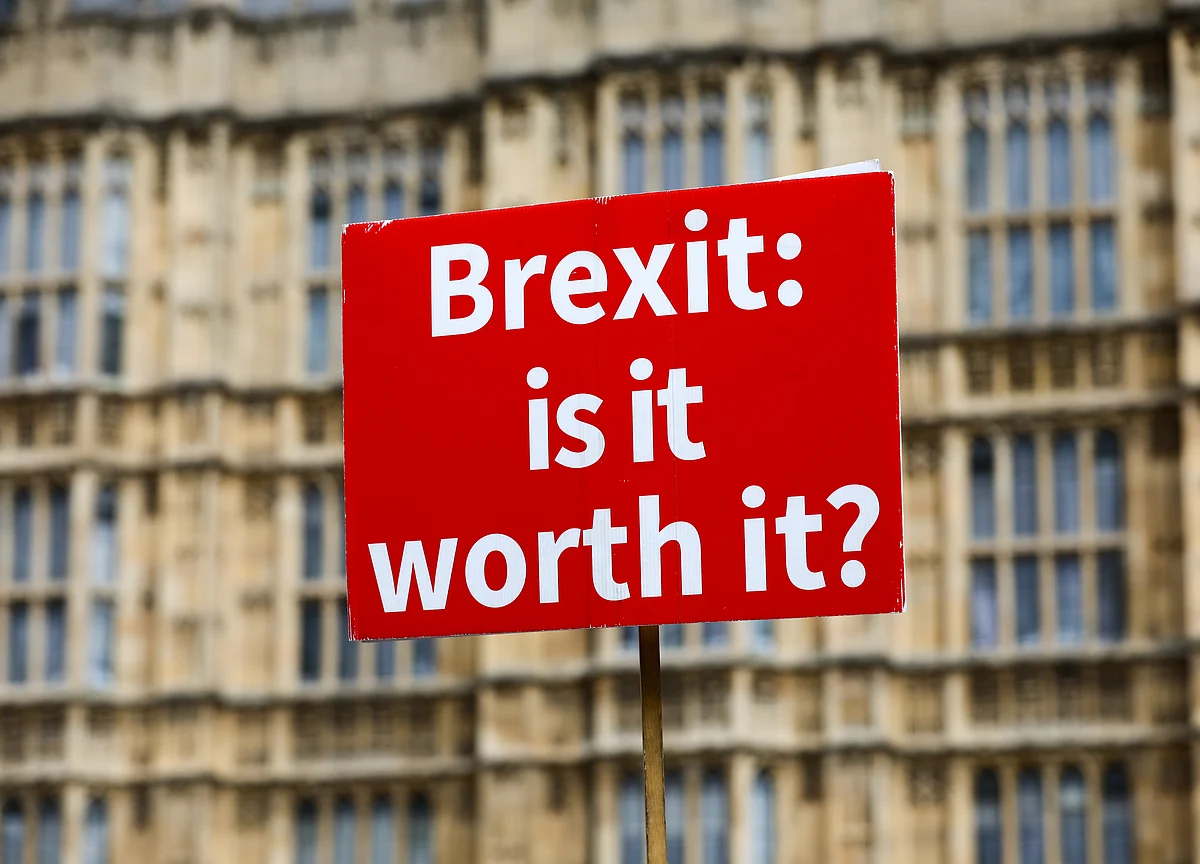 May: No-Deal Brexit ‘Wouldn’t Be End of the World’