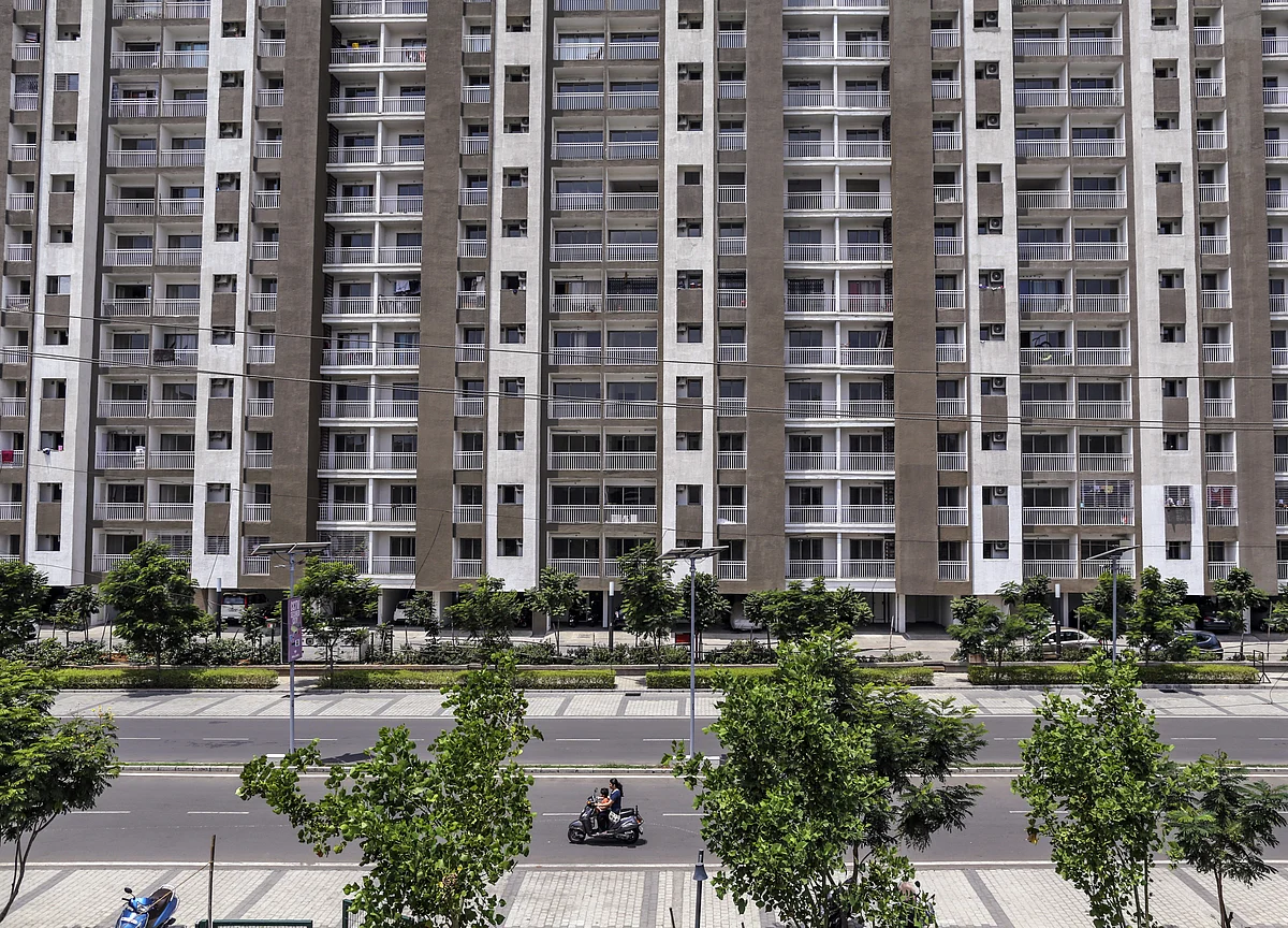 Prabhudas Lilladher: LIC Housing Finance - Growth Upbeat In Q2; Asset Quality Not Yet Reassuring