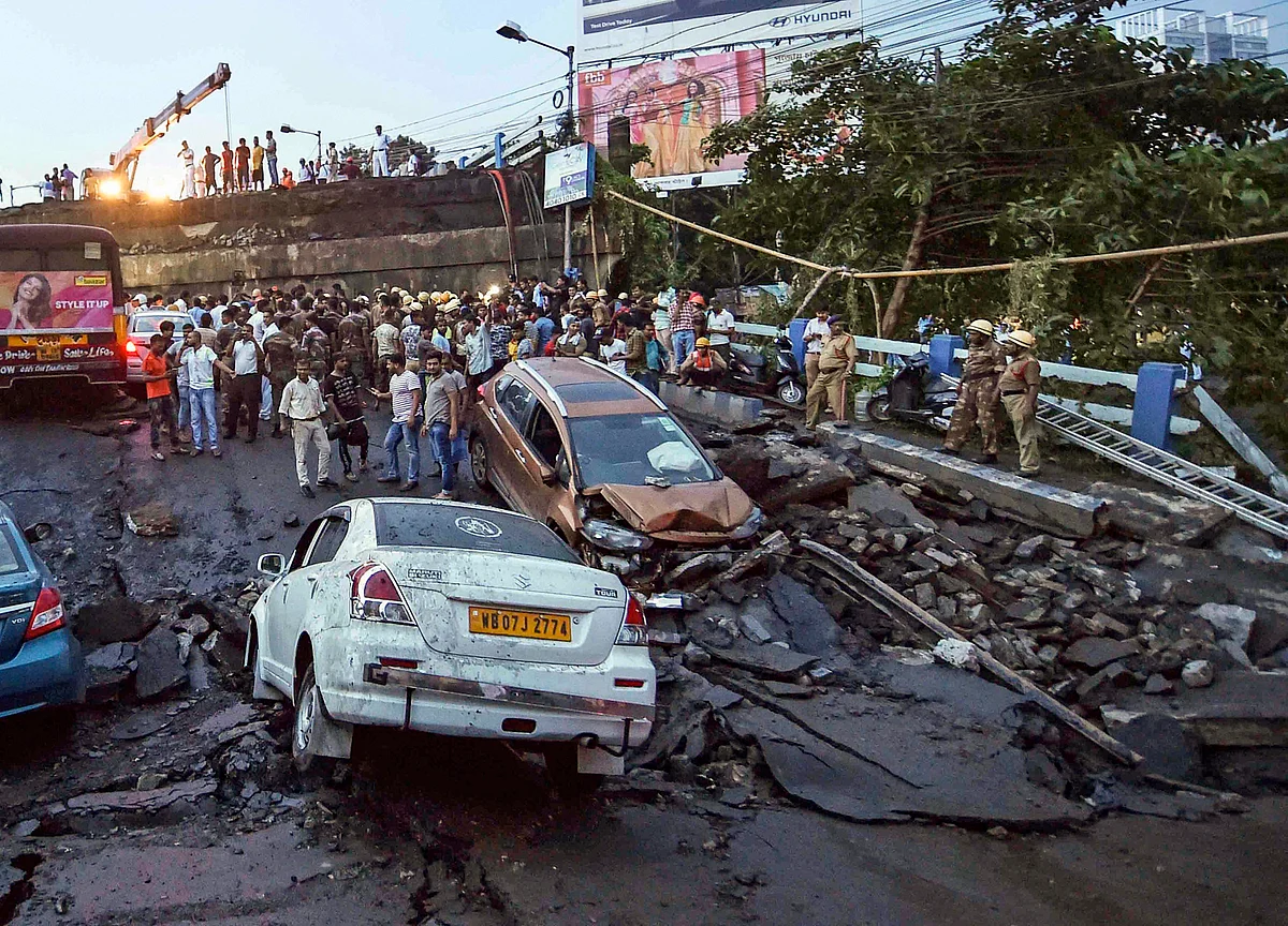 One Killed, Several Trapped As Bridge In Kolkata Collapses