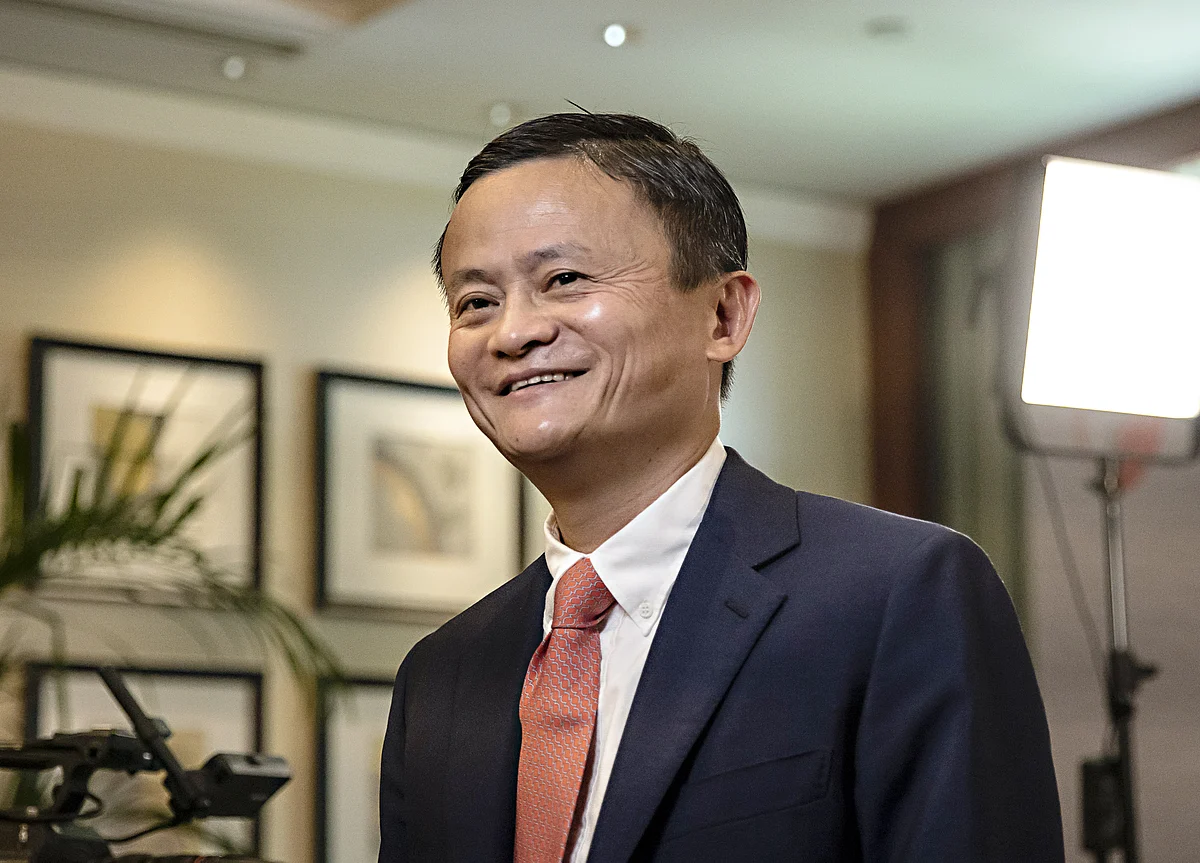 Alibaba’s Jack Ma: Smart People Need a ‘Fool’ to Lead Them