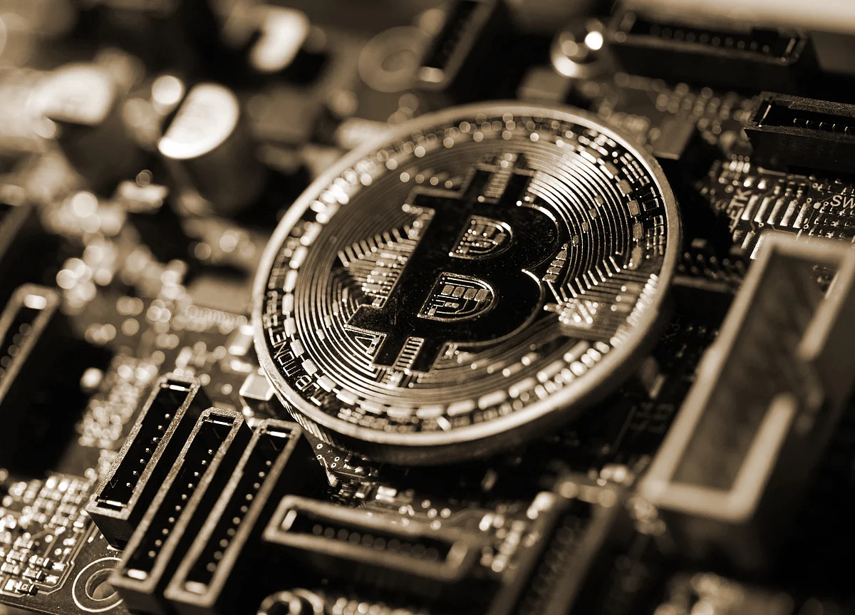 Mystery of the $2 Billion Bitcoin Whale That Fueled a Selloff