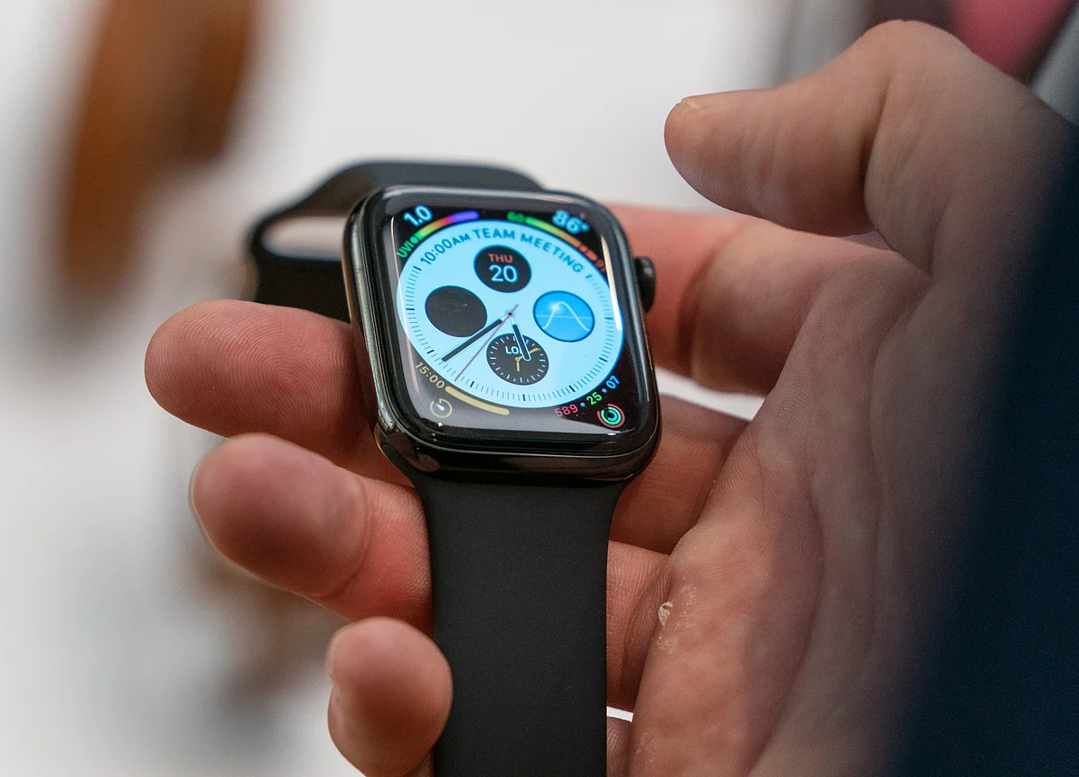 Apple’s New Smartwatch Can Only Monitor Your Heart in the U.S.