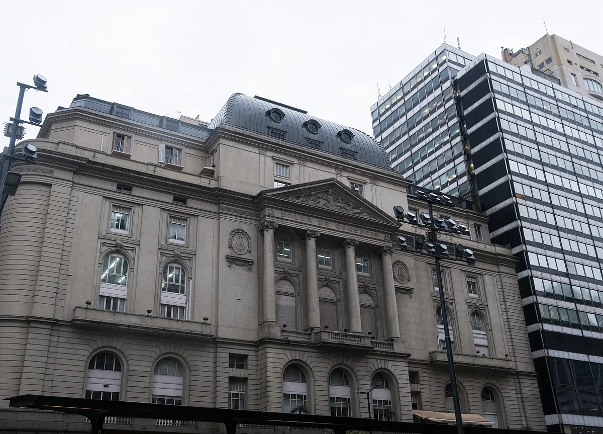 Judgment Day Awaits for Plan to Avert Argentina’s Economic Crisis