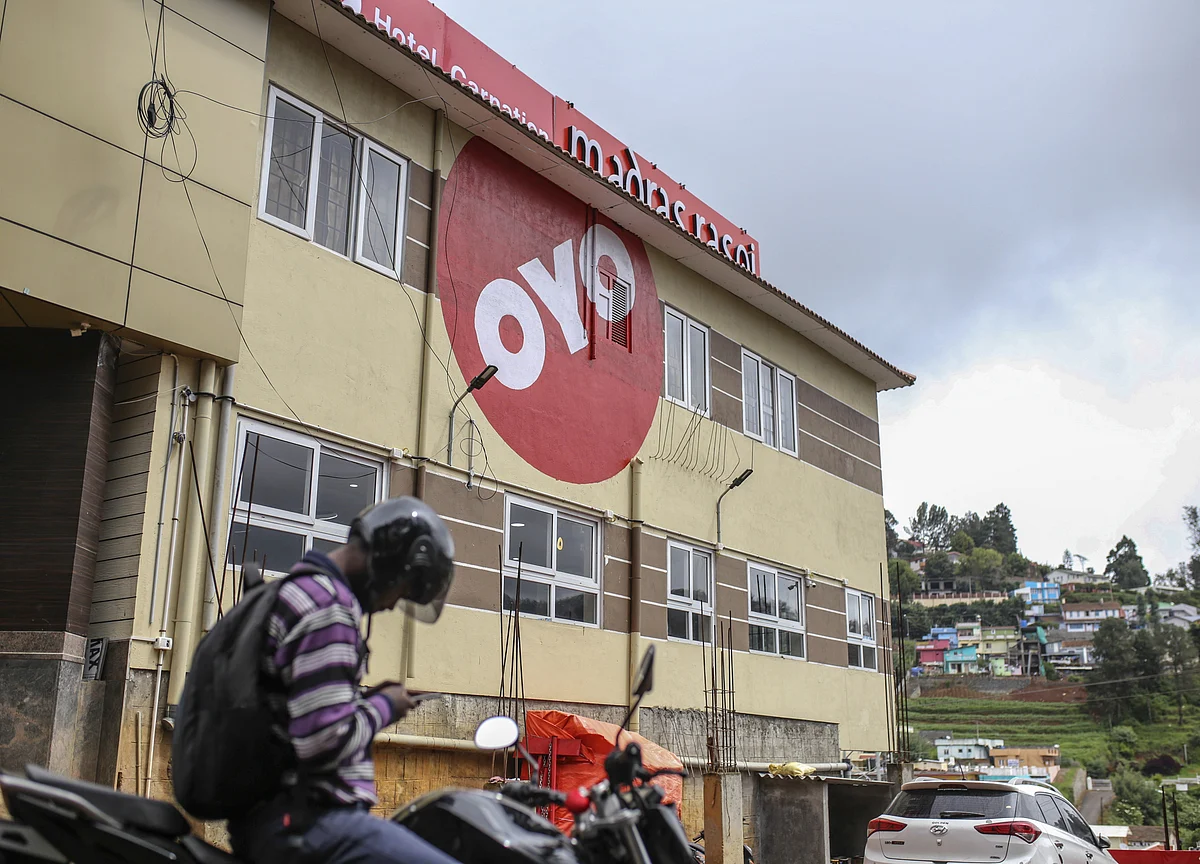 Indian Hotel-Booking Startup Oyo Raises $1 Billion to Fund Overseas Push