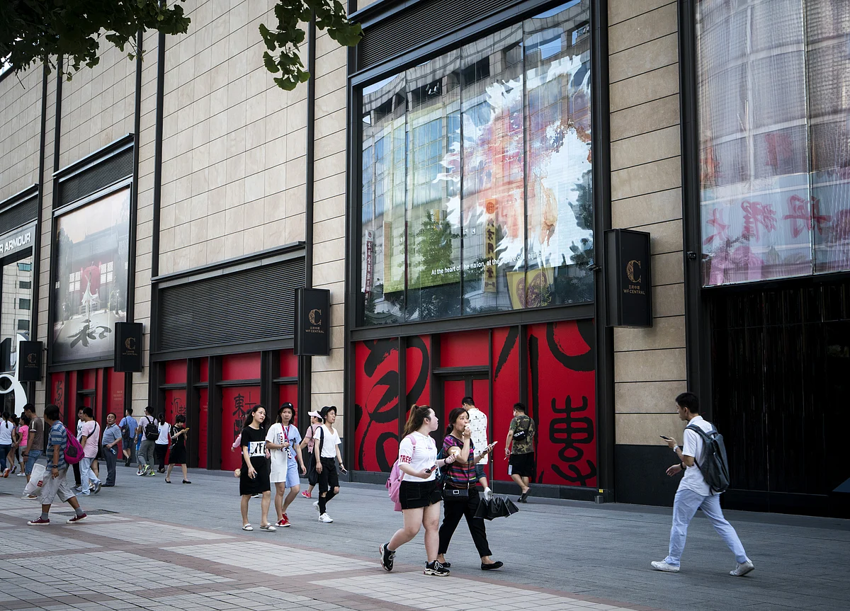 Sorry Apple and Ikea, Chinese Shoppers Don't Love You Anymore