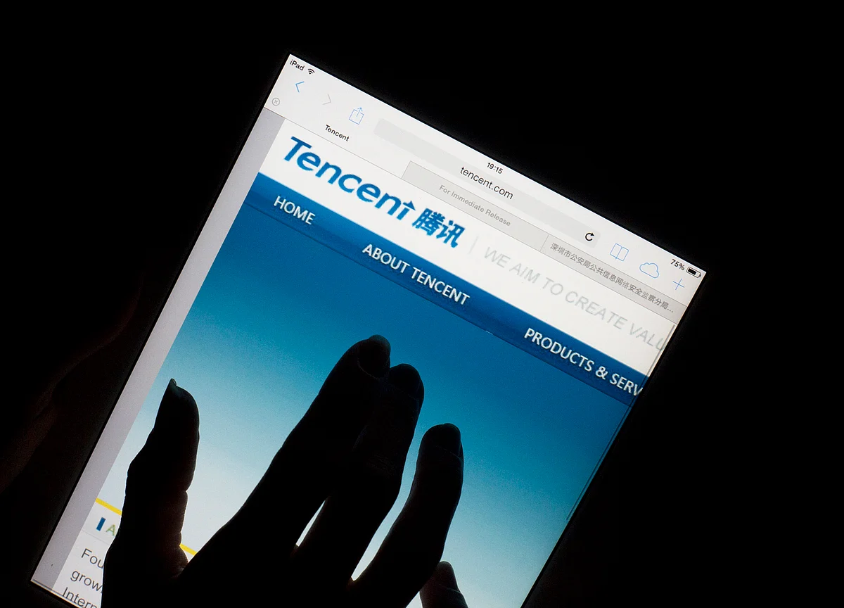 Tencent Group Buys 10% of Universal Music for $3.4 Billion