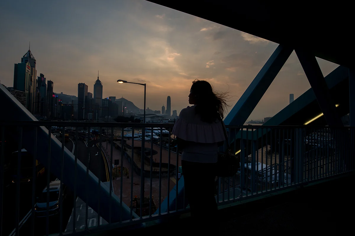 China's Economy Slows Amid Darker Outlook at Home and Abroad