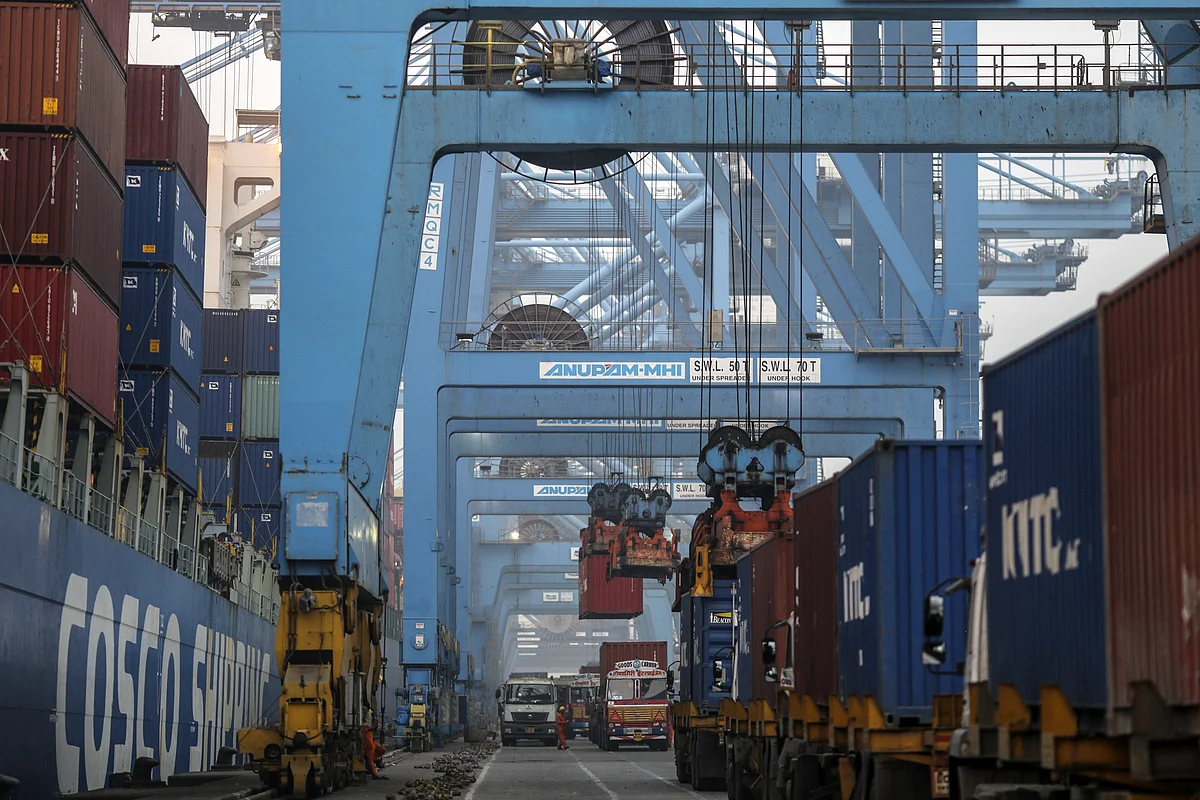 India Plans Trade Deal Talks to Boost Exports to China