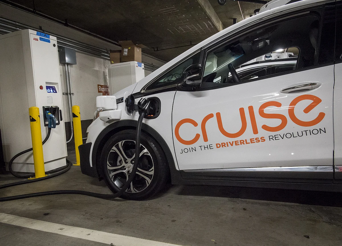 GM Cuts in Front of Waymo to Seal Self-Driving Deal With Honda