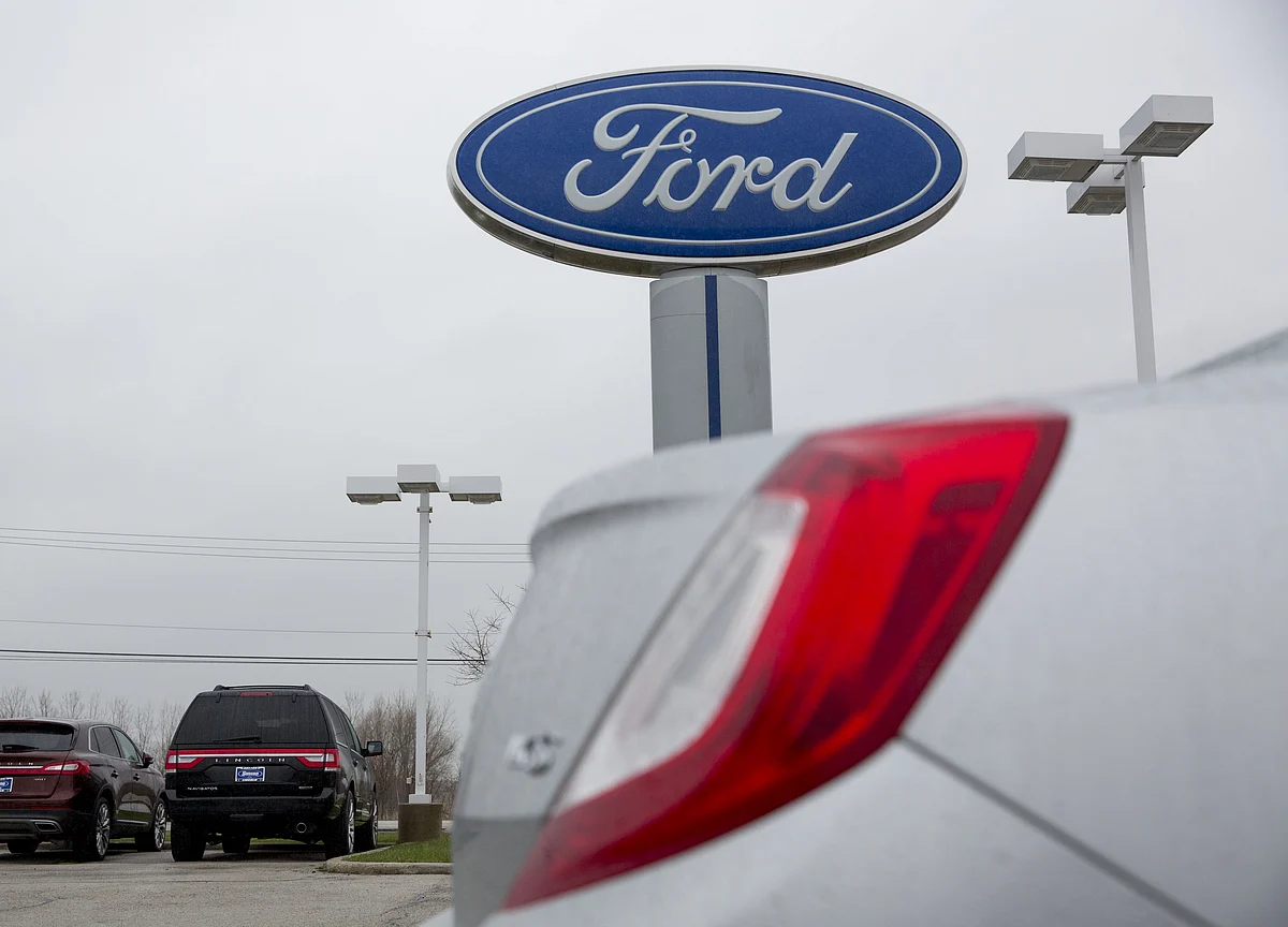 Ford Prepares to Cut Salaried Jobs in $11 Billion Restructuring