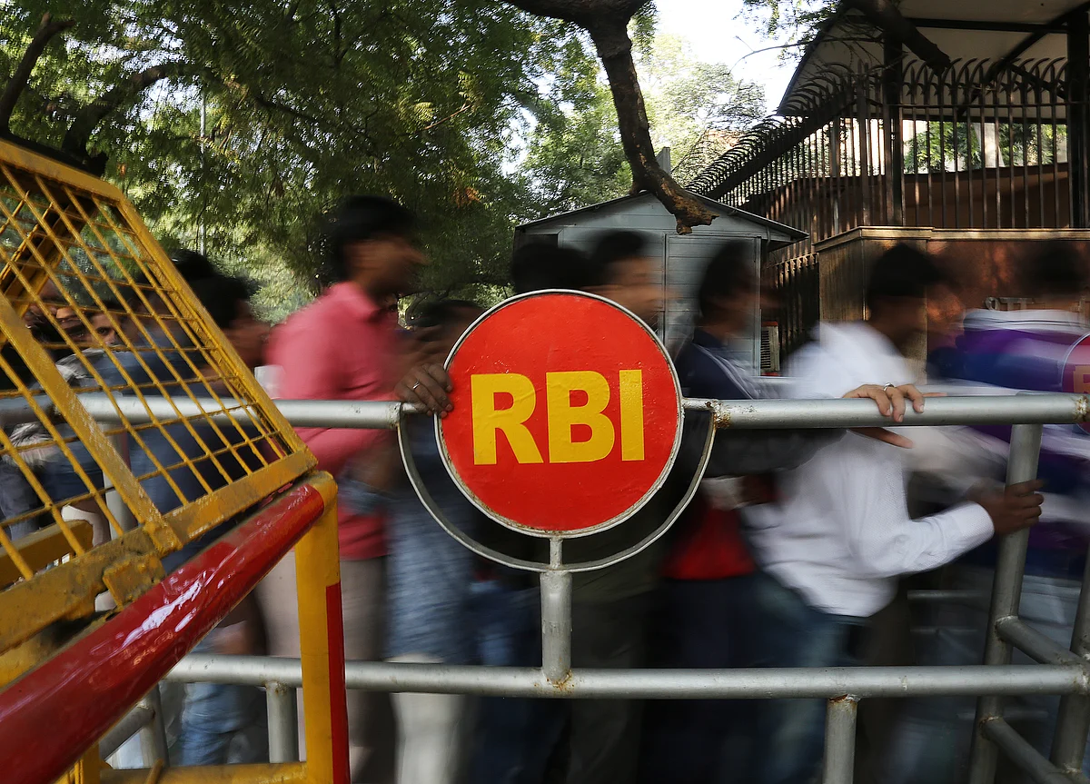 India Central Bank Signals Truce With Government on Reserves