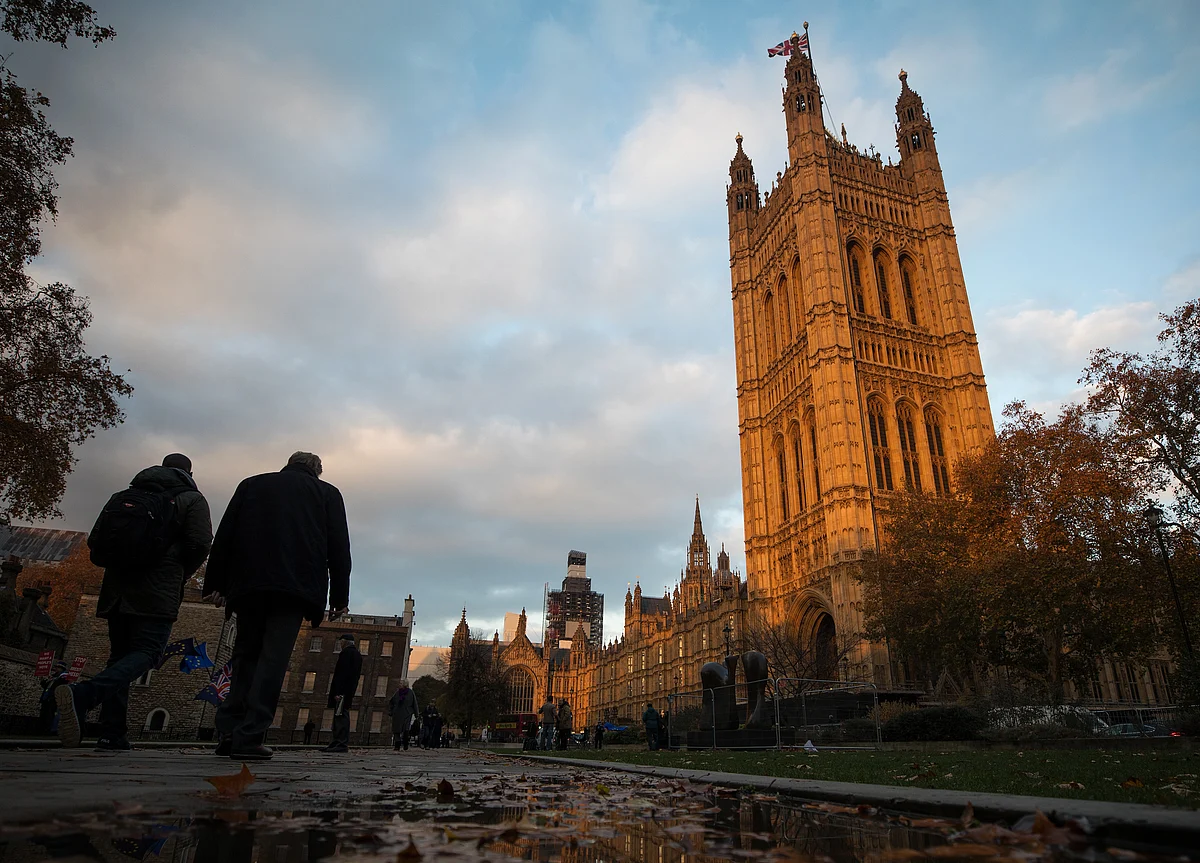 May's Brexit Deal: If She Doesn’t Have the Votes, What Comes Next?