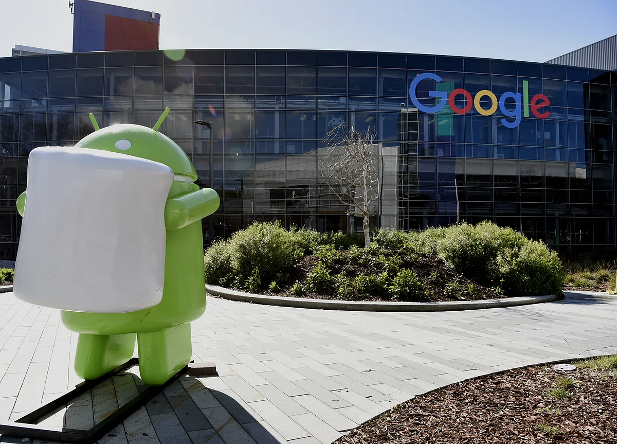 Google Drops $1 Billion on Real Estate Near Its Headquarters