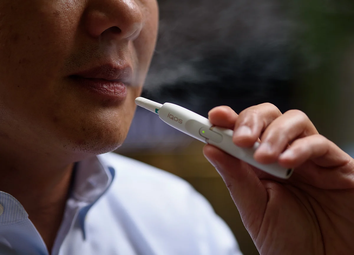 Vaping Surge Pushes FDA to Move Ahead With E-Cigarette Curbs