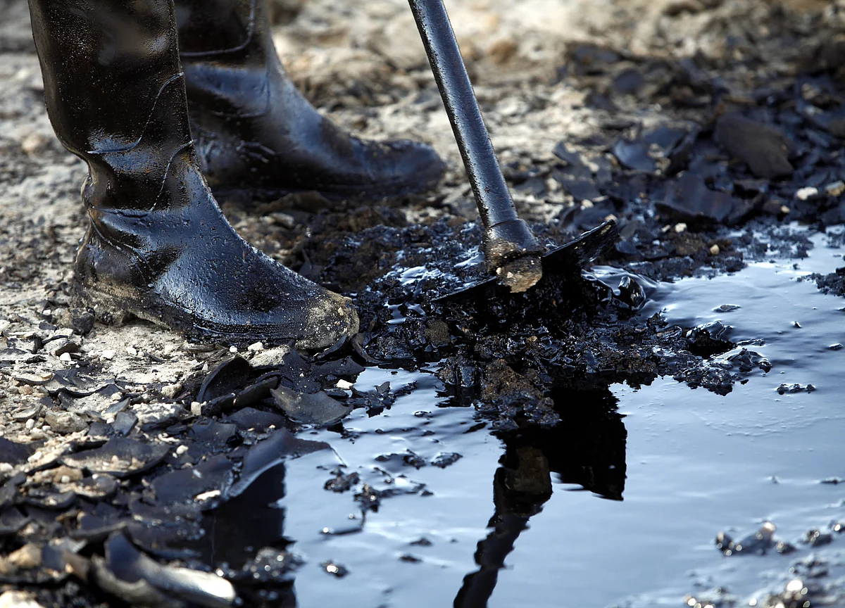 Venezuela Is Leaking Oil Everywhere