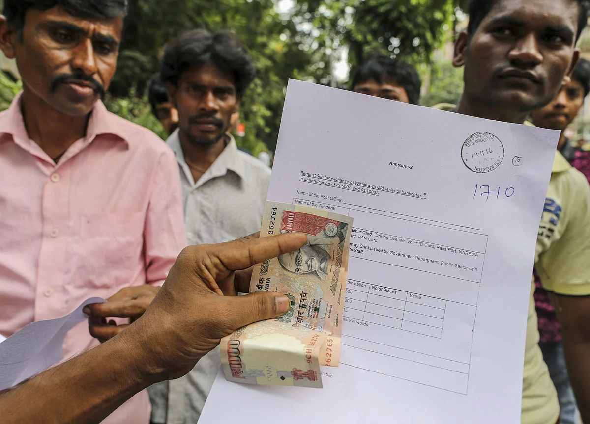 Demonetisation Anniversary Updates: Don’t Resort To Further Unorthodox Measures, Warns Manmohan Singh