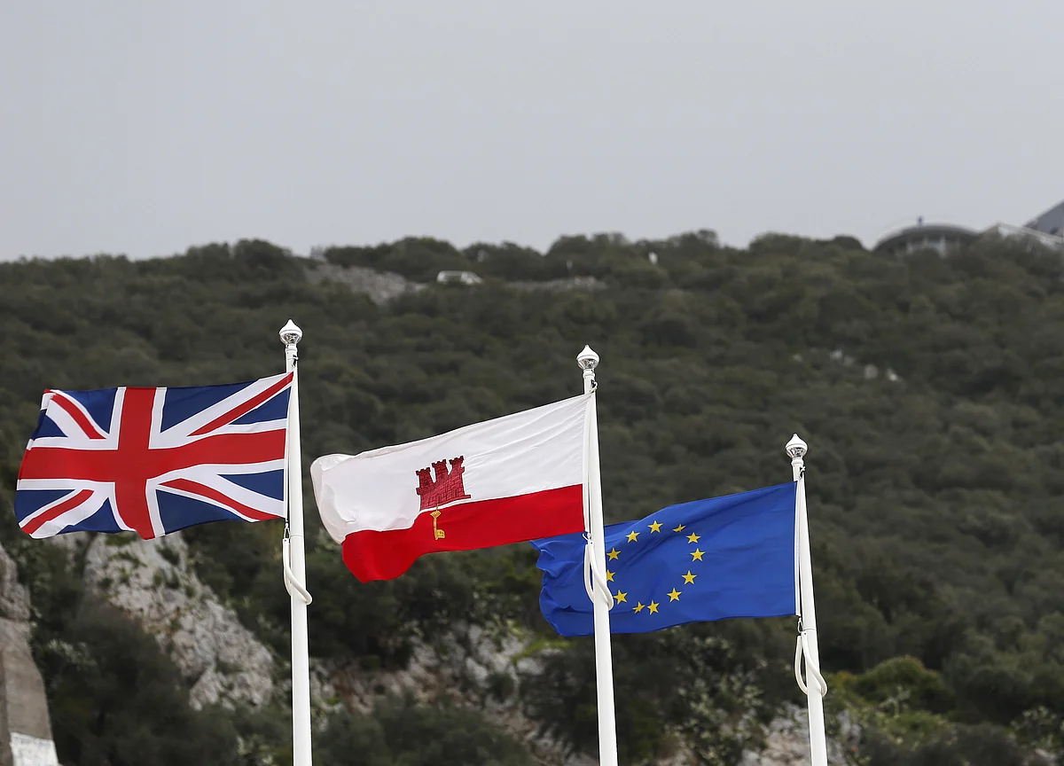 Spain Criticizes `Treacherous' Change Made to Brexit Text