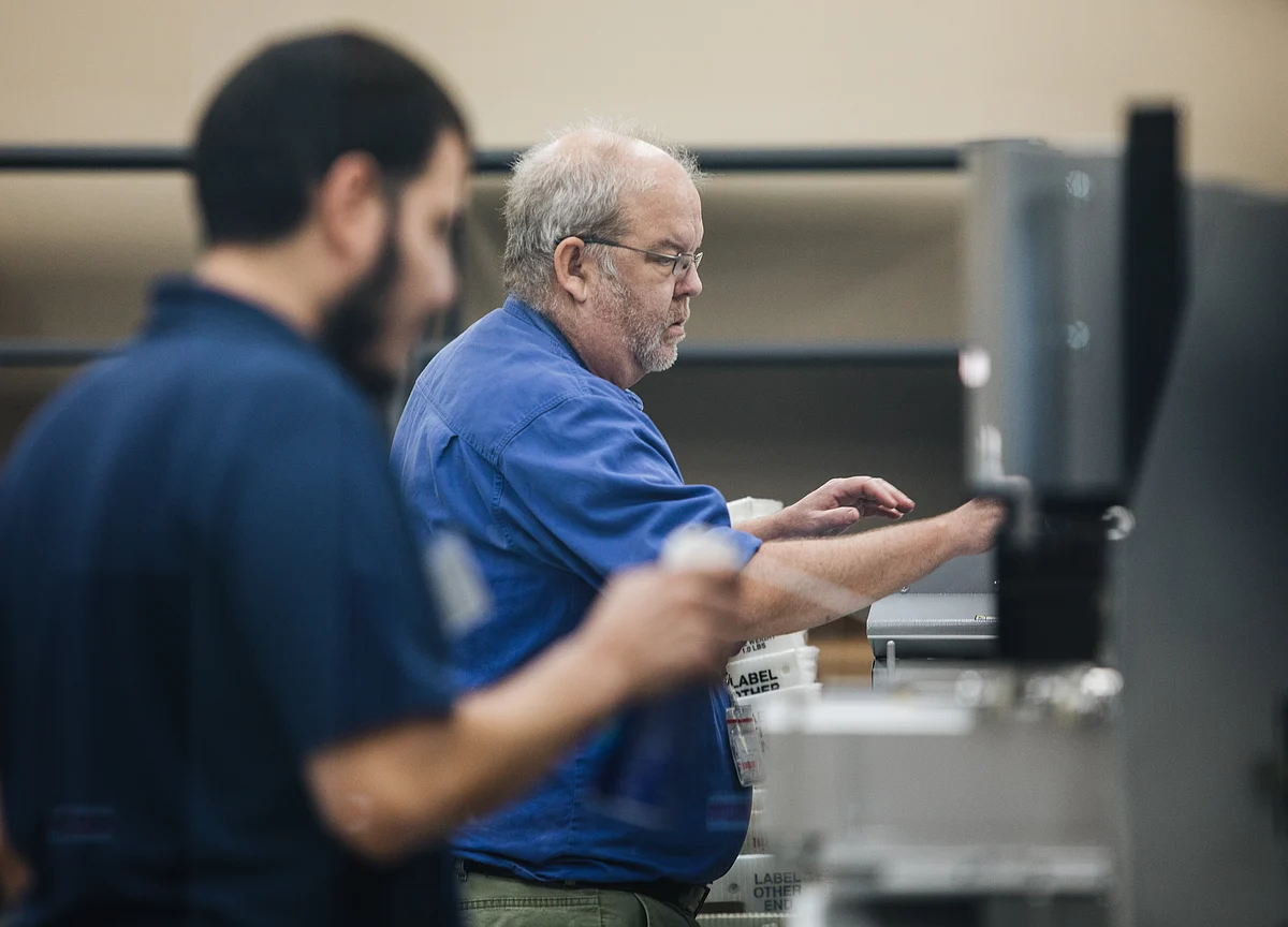 Florida Secretary of State Sets Hand Recount in Senate Race