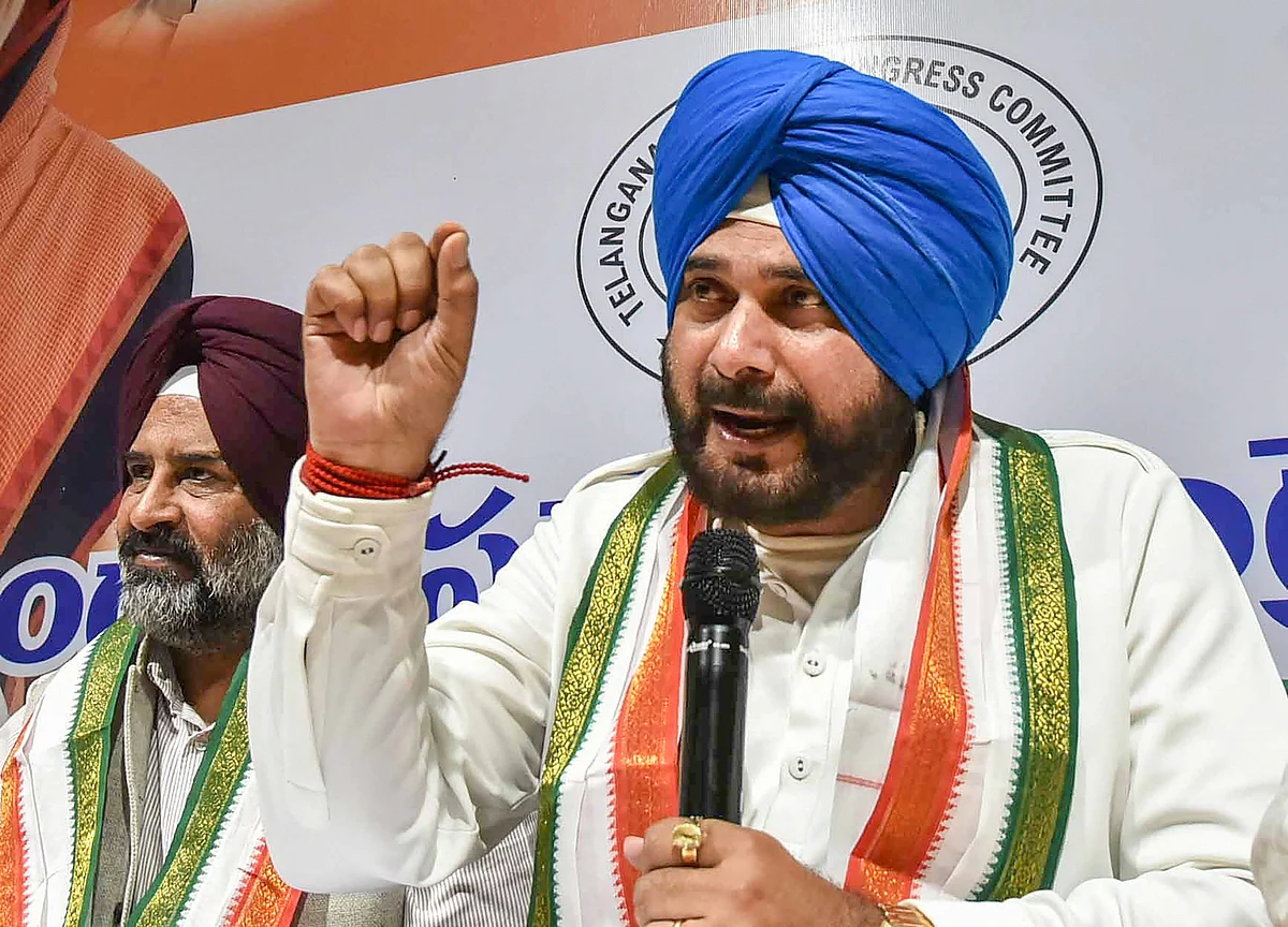 Navjot Singh Sidhu Resigns From State Cabinet