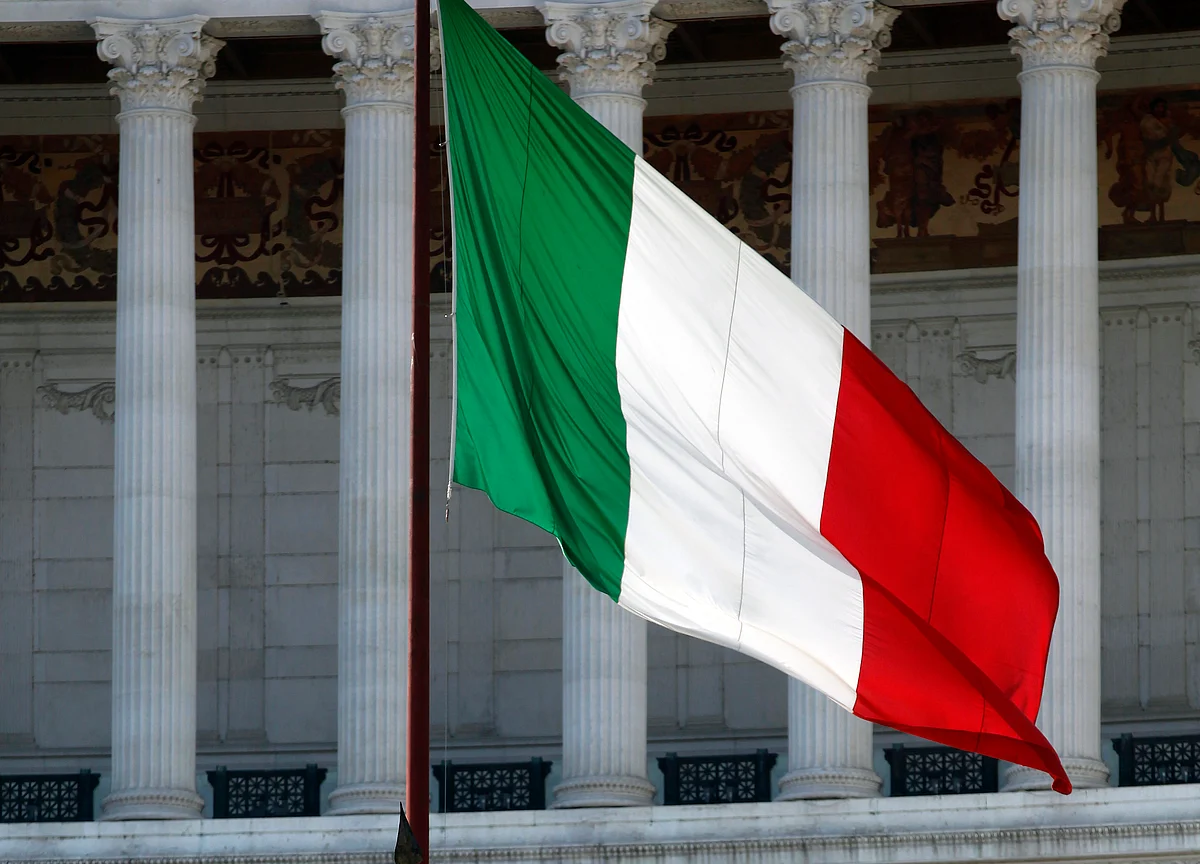 Italy's Populist Budget Wins First Key Vote in Parliament