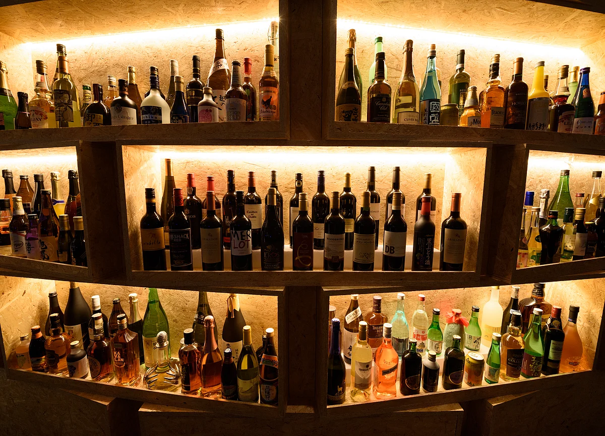 To Fight Virus Slump, Neighborhood Restaurants Turn Into Liquor Stores