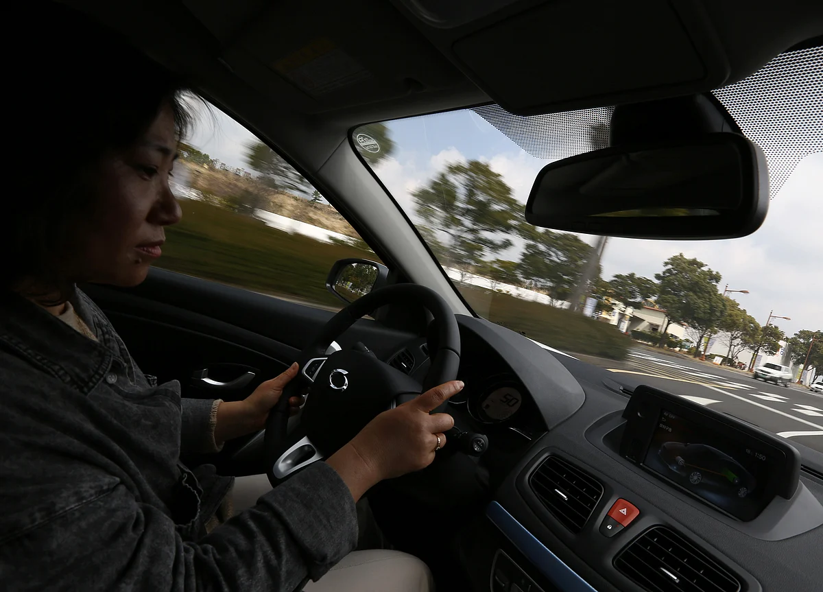 The Dark Realities Women Face Driving for Uber and Lyft