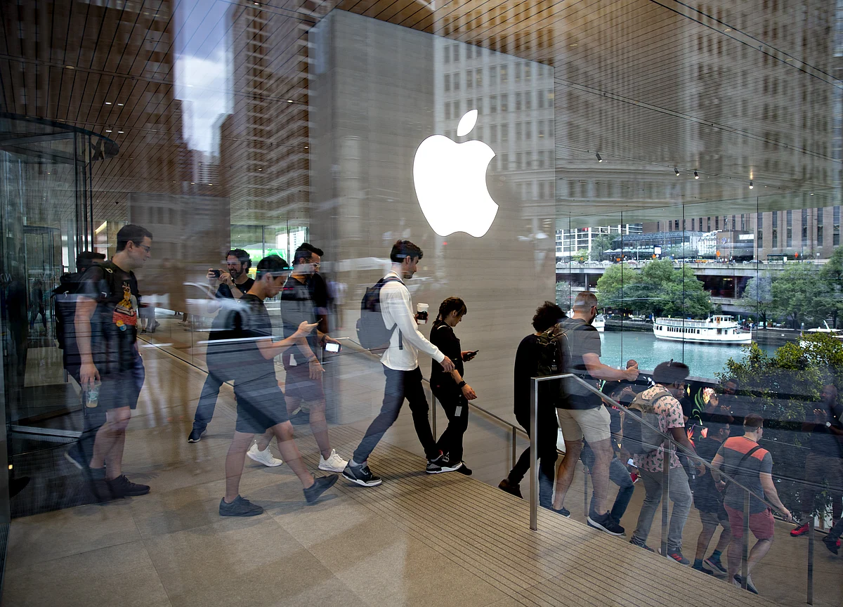 Apple and Fast Food Have the Same Problem